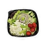 Weiland's Greek Salad On Mixed Greens