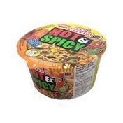 Nissin Hot & Spicy Chicken Flavour Noodle Bowls