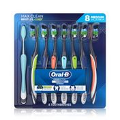 Oral-B Crossaction Advanced Toothbrushes, Medium