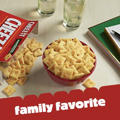 Cheez-It Cheese Crackers, Baked Snack Crackers, Office and Kids Snacks, White Cheddar
