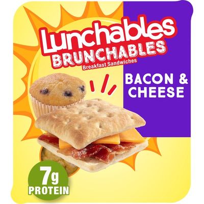 Lunchables Breakfast Sandwiches Meal Kit with Bacon, Cheddar Cheese, Flatbreads & Blueberry Muffin