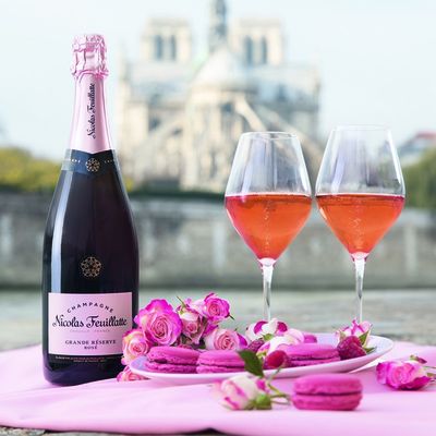 Champagne Nicolas Feuillatte Wine
