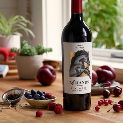 14 Hands Hot To Trot Red Blend
