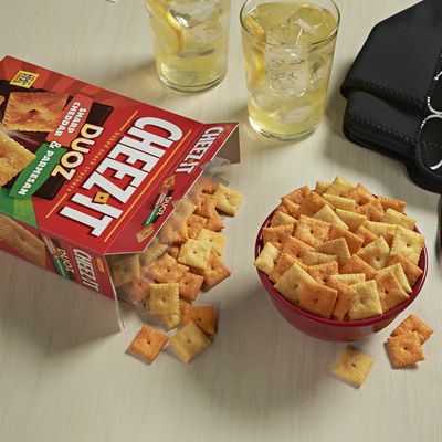 Cheez-It Cheese Crackers, Baked Snack Crackers, Office and Kids Snacks, Cheddar and Parmesan
