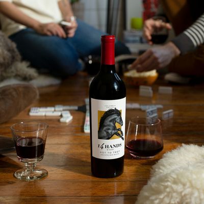 14 Hands Hot To Trot Red Blend