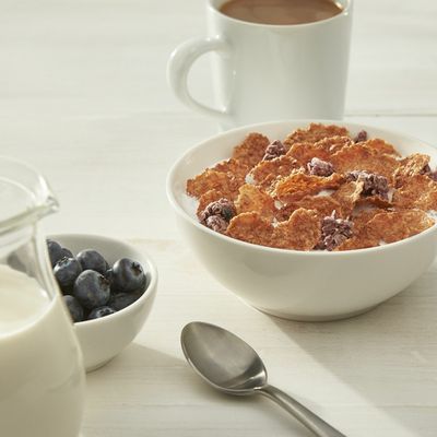 Kellogg's Kashi Breakfast Cereal, Vegan Protein, Organic Cereal, Blueberry Clusters