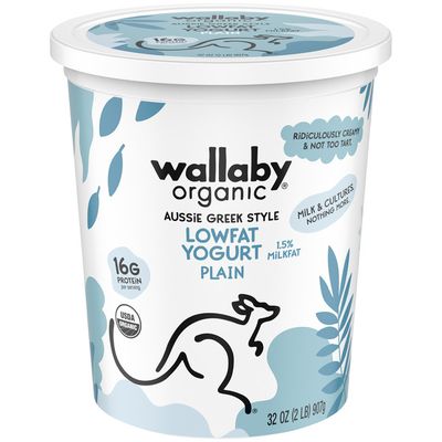 Wallaby Organic Organic Plain Greek Lowat Yogurt