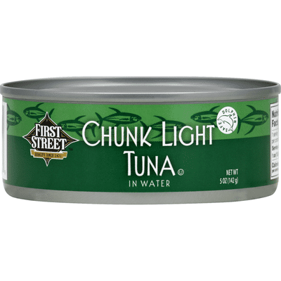 First Street Tuna, Chunk Light, in Water