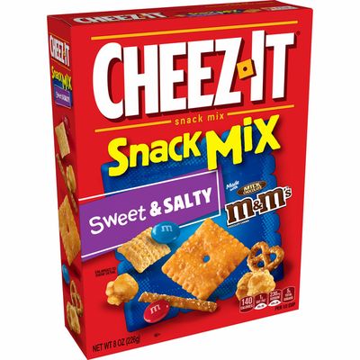 Cheez-It Baked Snack Mix, Sweet & Salty with M&Ms