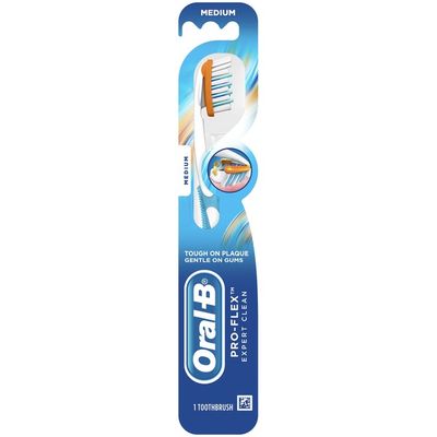 Oral-B Pro-Flex Expert Clean Manual Toothbrush, Medium