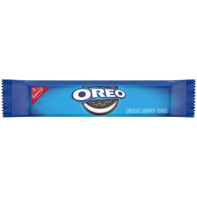 Oreo Chocolate Sandwich Cookies, Original Flavor, 1 Snack Pack (6 Cookies Total)