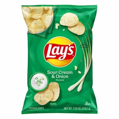 Lay's Sour Cream & Onion Flavored Potato Chips