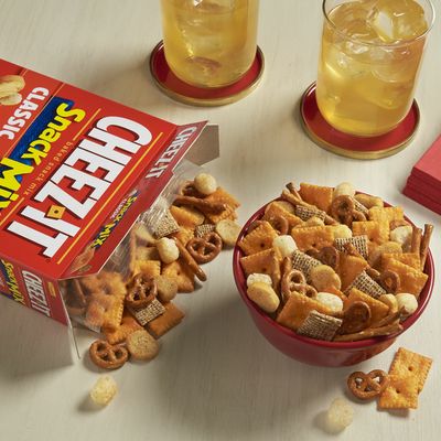 Cheez-It Snack Mix, Lunch Snacks, Office and Kids Snacks, Classic