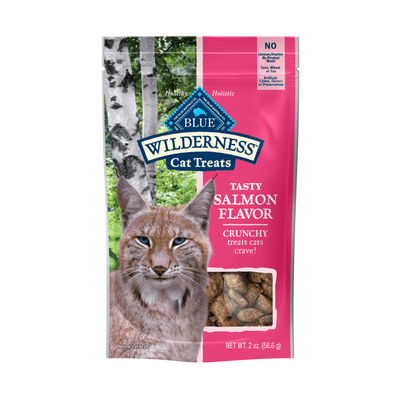 Blue Buffalo Wilderness Crunchy Cat Treats, Salmon