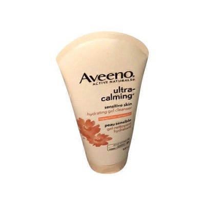 Aveeno® Ultra Calming Hydrating Foam Cleanser