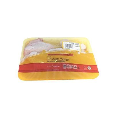 Signature Farms Fresh Chicken Wings