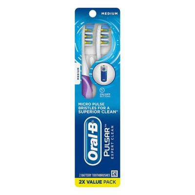 Oral-B Expert Clean Battery Toothbrushes, Medium