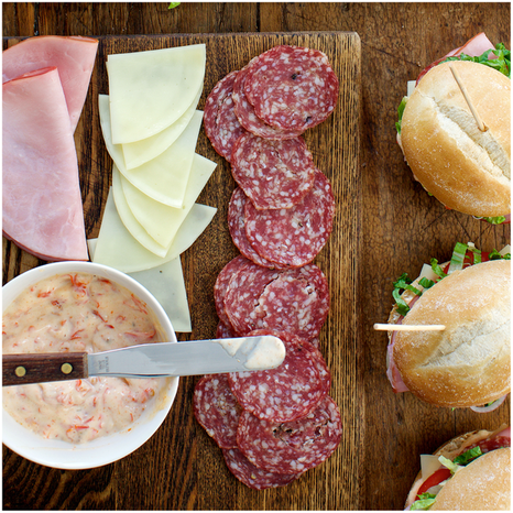 Applegate Uncured Genoa Salami Sliced