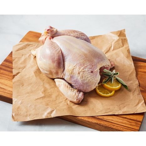 Bianchini's Market Free Range Whole Chicken