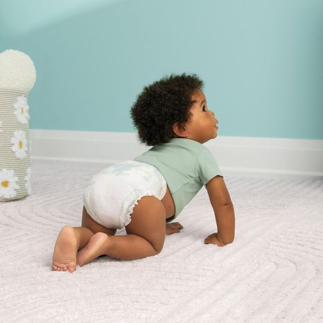 Pampers Swaddlers Ultra Size 2 Diapers