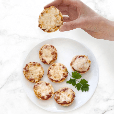 Annie's Frozen Three Cheese Mini Pizza Bagels