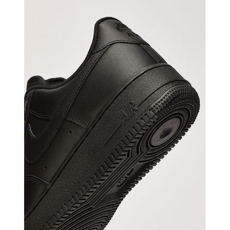 Nike Men's Air Force 1 '07 Shoes