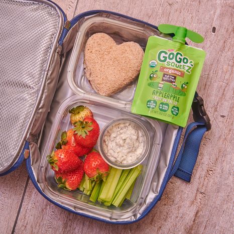 GoGo Squeez Organic Fruit Blend, Apple Strawberry, Apple Apple, Apple Peach, Apple Cinnamon