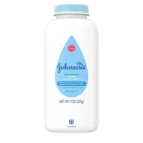 Johnson's Cornstarch Baby Powder with Aloe & Vitamin E