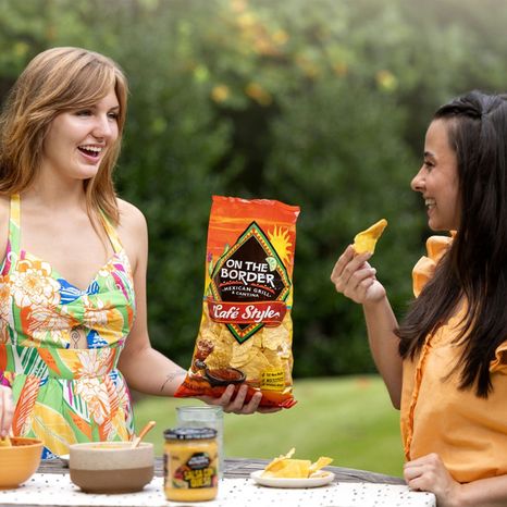 On The Border Café Style Tortilla Chips