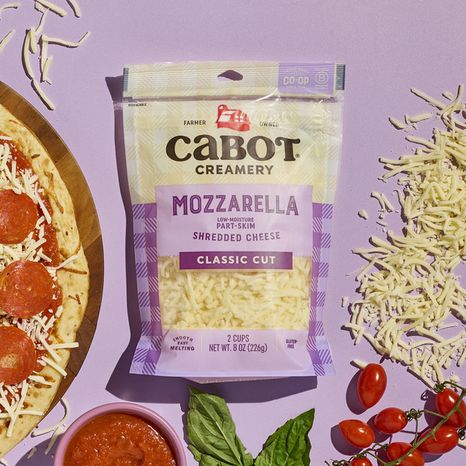 Cabot Shredded Part-Skim Mozzarella Cheese, 8 oz