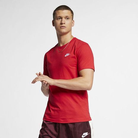 Nike Sportswear Club T-Shirt - University Red