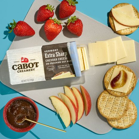 Cabot Extra Sharp Cheddar Cheese Cracker Cuts, 7 oz