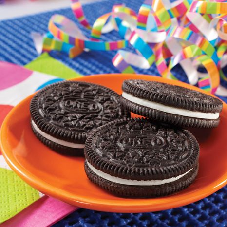 Oreo Chocolate Sandwich Cookies, Family Size 18.12 oz