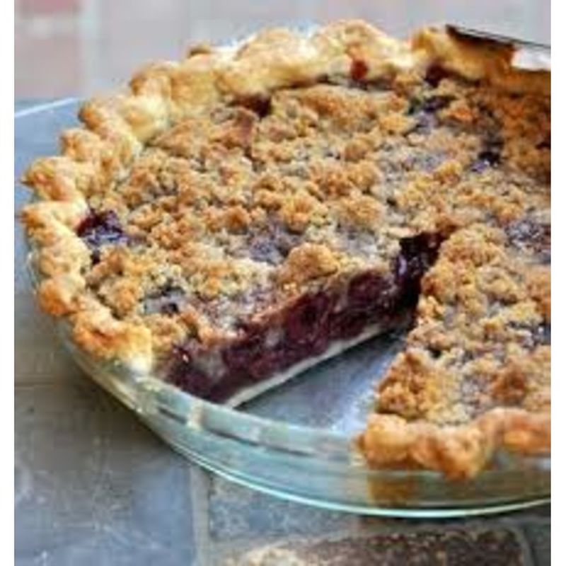 8" Cherry Crumb Pie