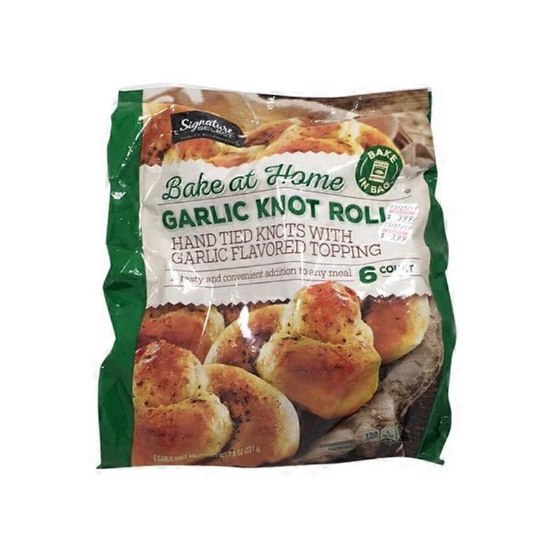Signature Select Bake At Home Hand Tied Knots With Garlic Flavored Topping Rolls 7 8 Oz Instacart