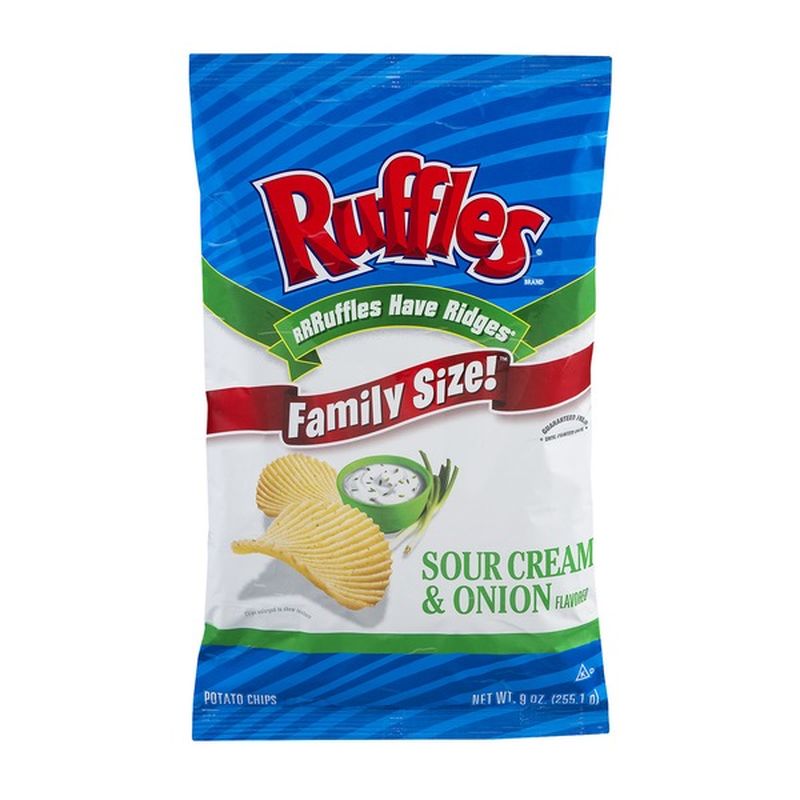 Ruffles Family Size! Sour Cream & Onion Flavored Potato Chips (9 oz ...