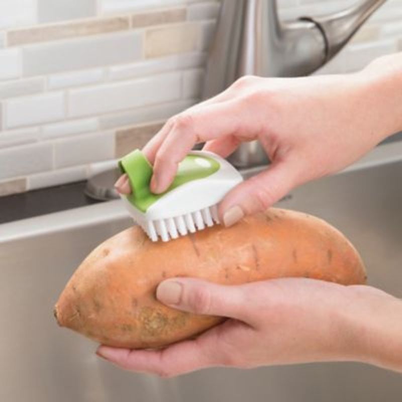 Chef'n Palmbrush Vegetable Brush