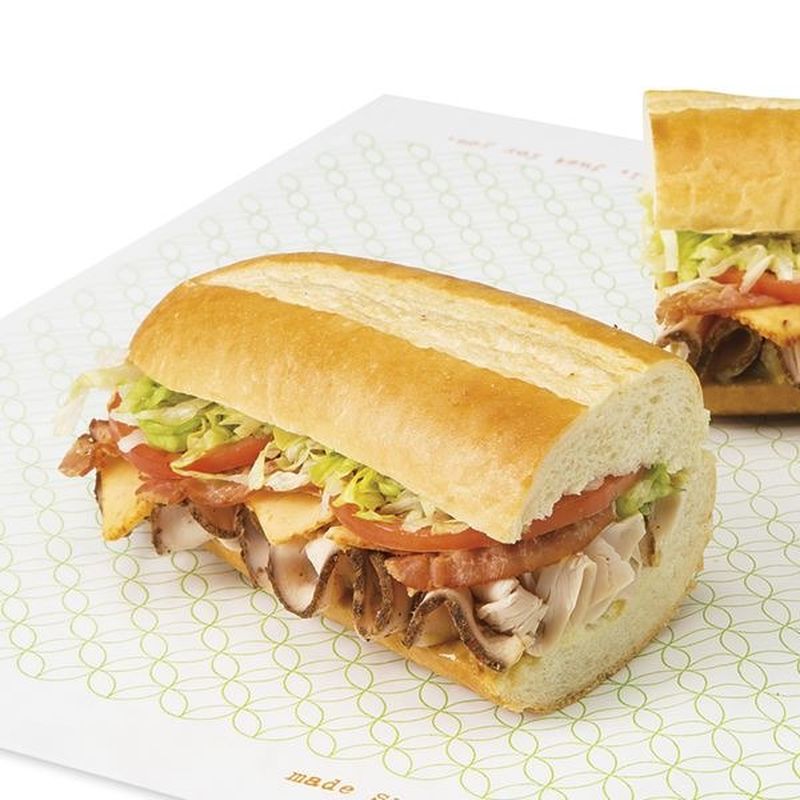 publix-deli-boar-s-head-jerk-turkey-and-gouda-sub-half-460-cal-640