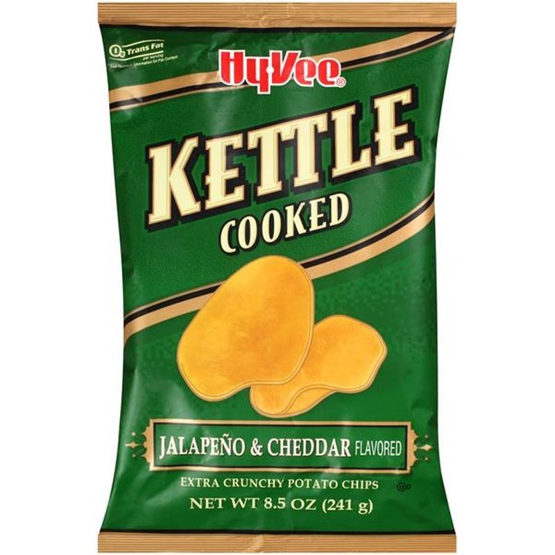 Hy-Vee Kettle Cooked Jalapeno & Cheddar Flavored Extra Crunchy Potato Chips