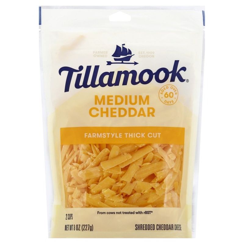 Tillamook Farmstyle Thick Cut Medium Cheddar Shredded Cheese (8 oz ...